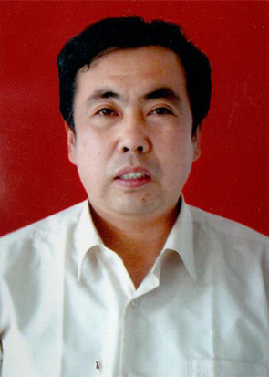 薛毓文