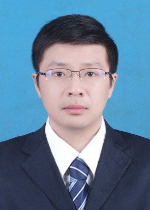靳秉毅